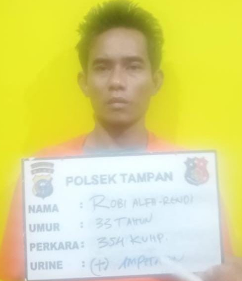 Berebut Lahan Parkir Di Jalan Delima,Robi Tusukan Pisau ke Perut Rizal