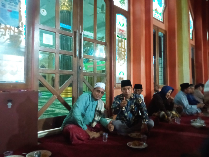 Undang Camat,Jamaah Masjid Baiturrahim Gelar Yasinan Bersama.