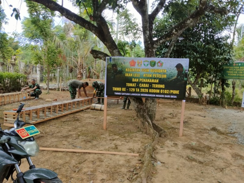 TMMD 129 Kodim 0102/Pidie Hadirkan Ketahanan Pangan, Bangun Kandang Ayam, Kolam Lele dan Kebun Sayur,