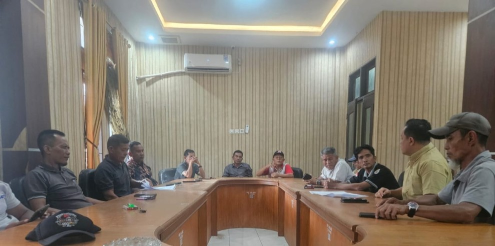 Surat Audiensi Tak Digubris, Forum RT/RW Pangkalan Kerinci Ancam Tempuh Aksi Damai