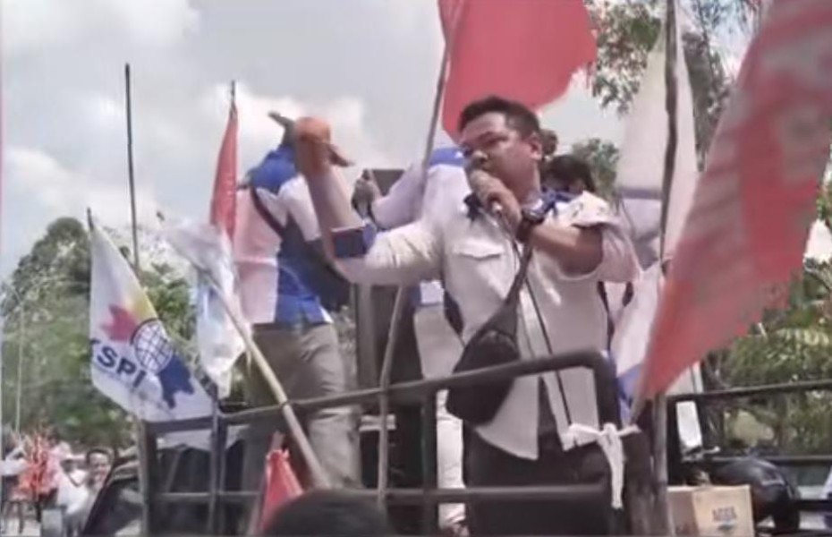 Mahasiswa Universitas Terbuka Novri Hendra: Kami Meminta Keadilan, Bukan  Pencitraan! Wamennaker RI Jangan Tutup Mata Atas Penindasan Buruh  di  Bumi  Lancang Kuning.