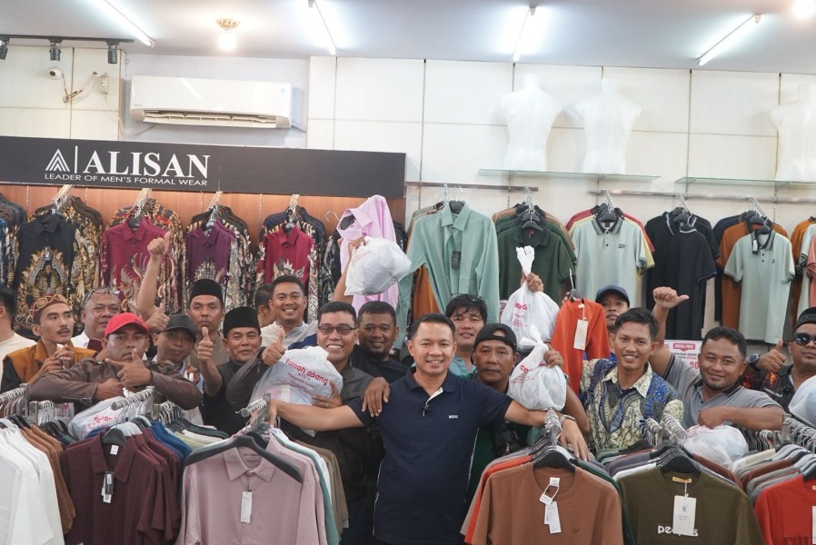 HT Group Hadirkan Kebahagiaan Lebaran untuk Insan Pers Pelalawan