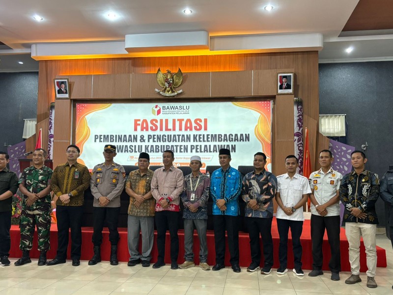 Bawaslu Pelalawan Pererat Sinergi Lewat Pembinaan dan Penguatan Kelembagaan