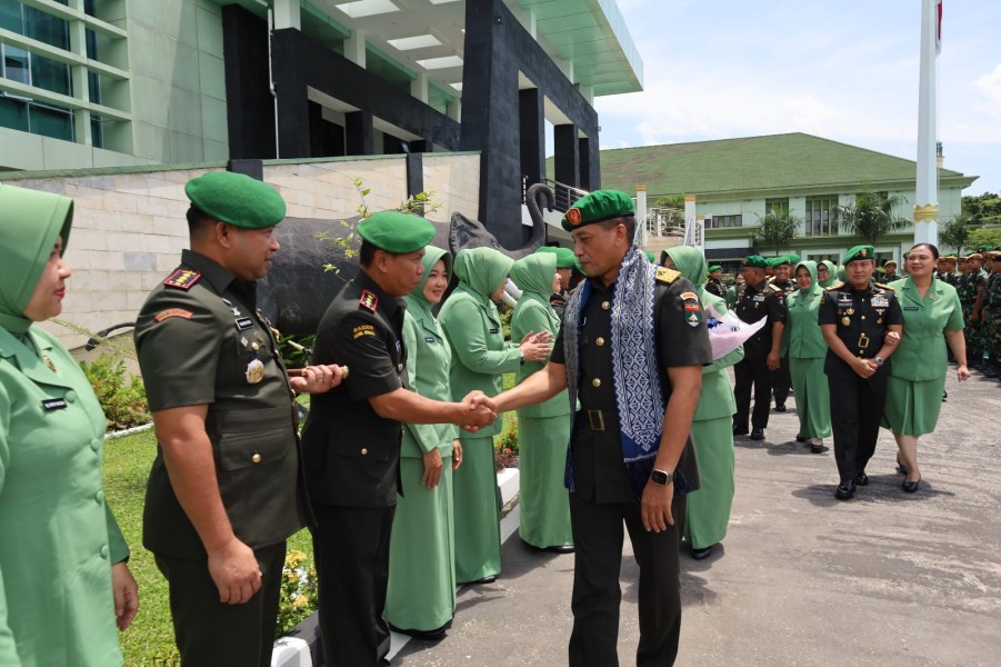 Estafet Kepemimpinan di Kodam XIX/Tuanku Tambusai, Pangdam Pimpin Sertijab Kasdam dan Kapoksahli