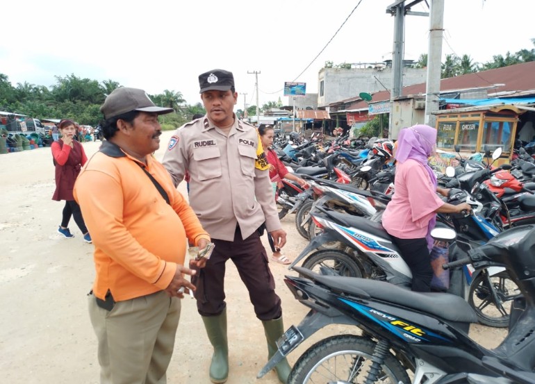 Di Desa Segati, Polsek Langgam Patroli Cegah C3