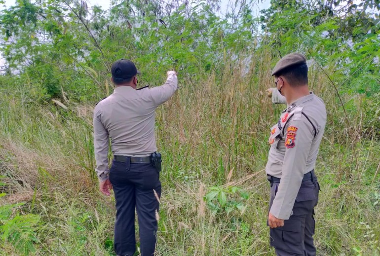 Patroli Karhutla, Polsek Pangkalan Kerinci Edukasi Masyarakat Agar Tidak Membakar