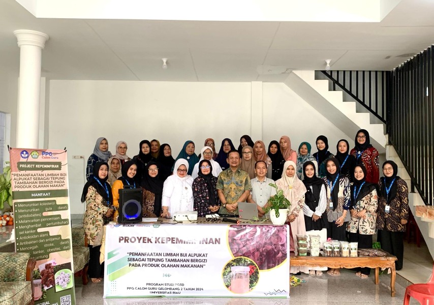 Mahasiswa PPG Universitas Riau Menggelar Sosialisasi Pemanfaatan Limbah Biji Alpukat sebagai Tepung Tambahan Bergizi.