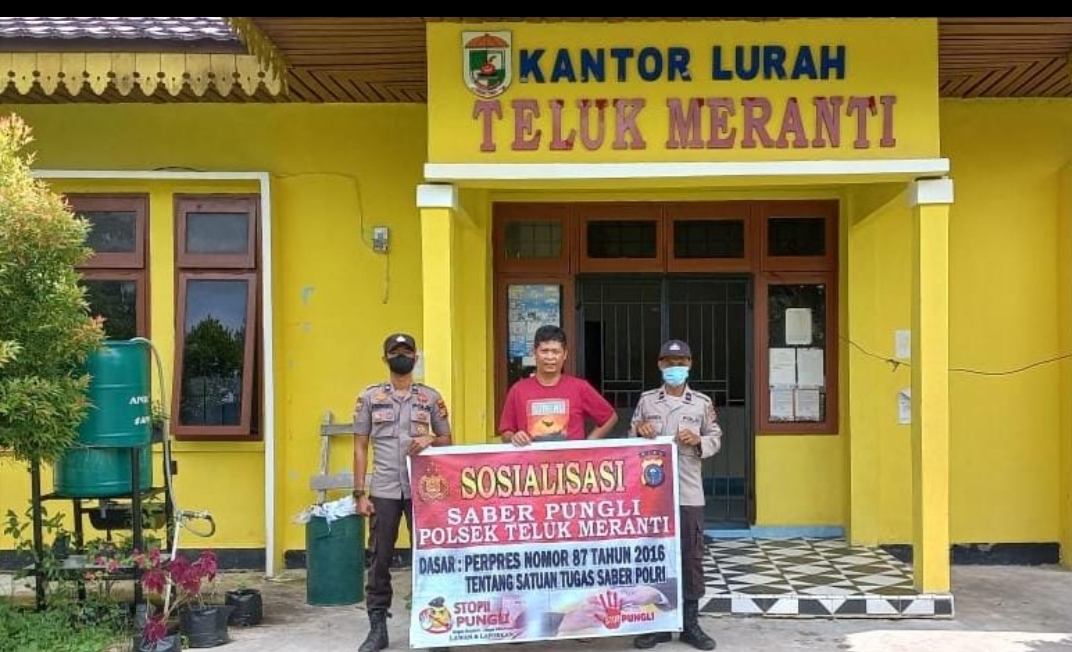 Libatkan Tiga Personil, Polsek Teluk Meranti Lakukan Sosialisasikan Pungli di Kelurahan