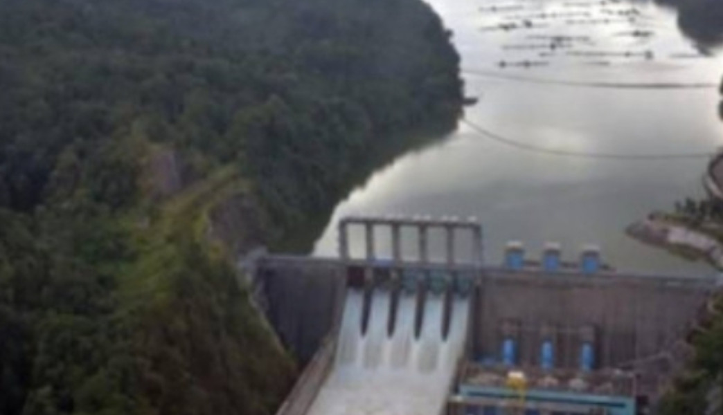 PLTA Koto Panjang Buka Pintu Waduk 120 Cm, Warga di Sepanjang Sungai Kampar Siaga