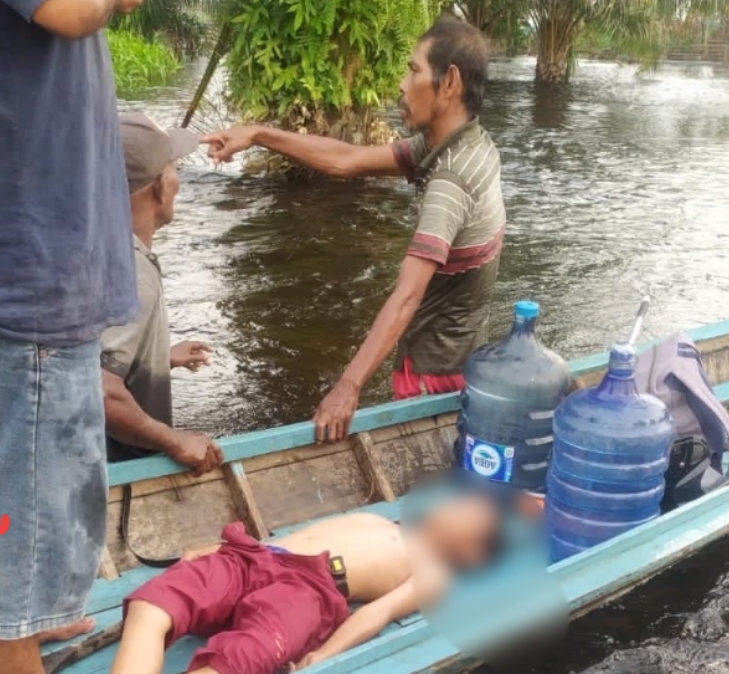 2 Bocah SD Meninggal Tenggelam di Genangan Banjir Di Pelalawan