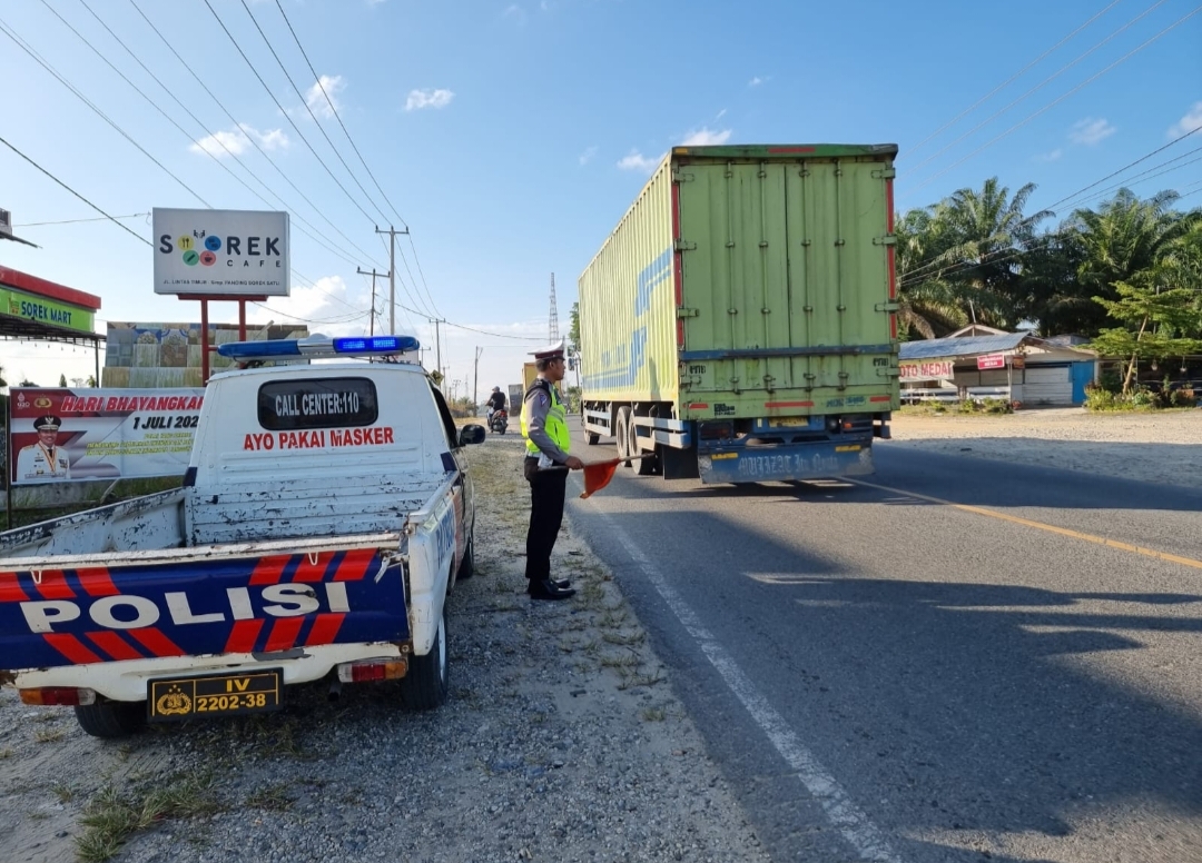 Rutin Dilakukan, Unit Lantas Polsek Pangkalan Kuras Lakukan Pengaturan Lalin