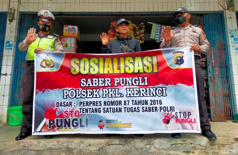 Untuk Mengantisipasi Pungutan Liar, Polsek Pangkalan Kerinci Lakukan Ini Kepada Masyarakat