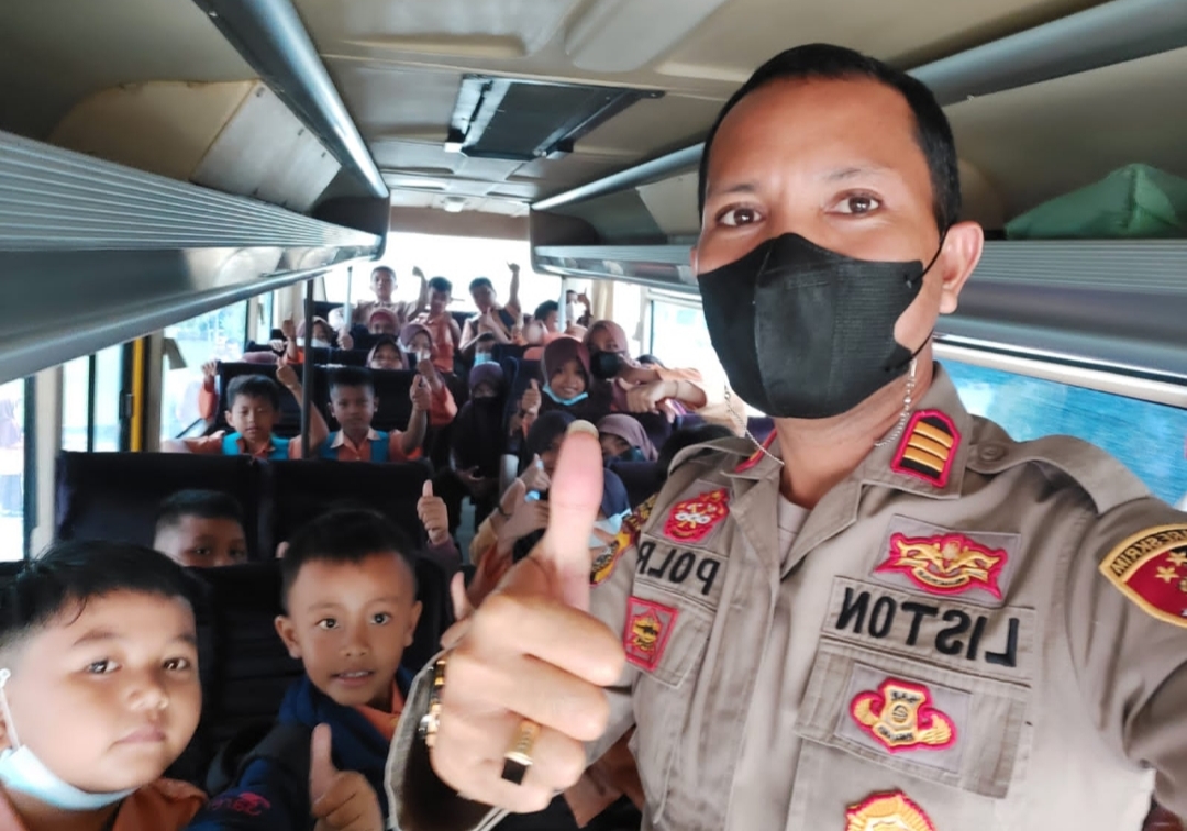 Polsek Pangkalan Lesung Lakukan Vaksinasi Cara AVATAR