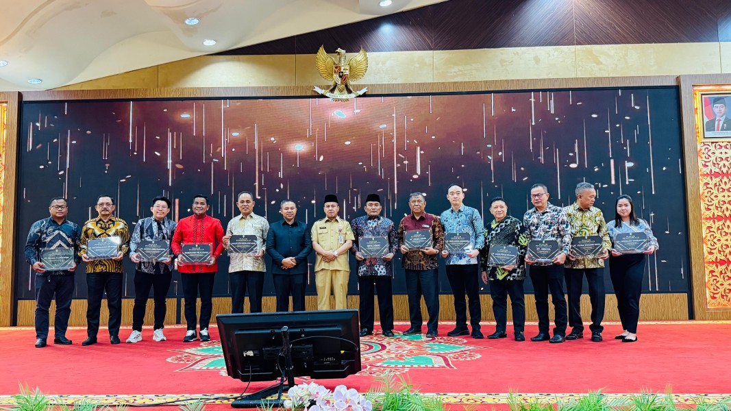 Sinergi untuk Riau, Arara Abadi Raih Penghargaan Investasi PMDN Terbaik