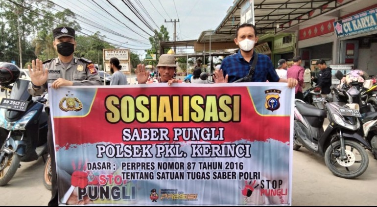 Edukasi Masyarakat, Polsek Pangkalan Kerinci Terus Lakukan Sosialisasi Saber Pungli